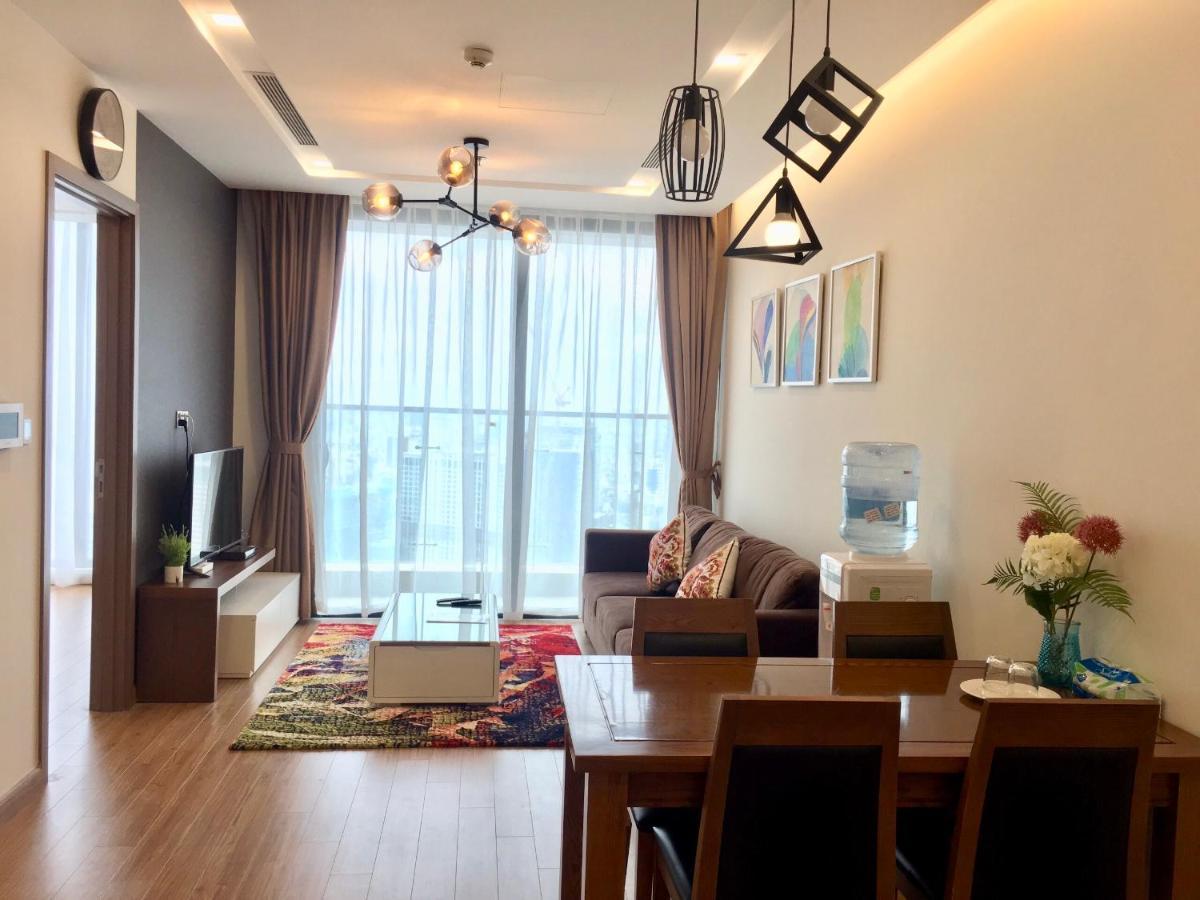 Lägenhet på 81 m² i Ba Dinh-distriktet, med 2 sovrum och 2 badrum  Hanoi Exteriör bild