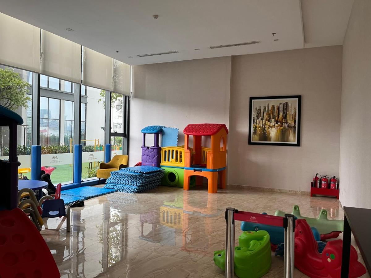 Lägenhet på 81 m² i Ba Dinh-distriktet, med 2 sovrum och 2 badrum  Hanoi Exteriör bild
