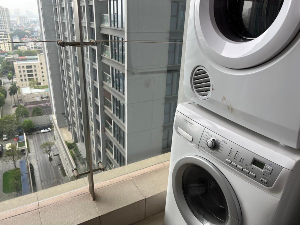 Lägenhet på 81 m² i Ba Dinh-distriktet, med 2 sovrum och 2 badrum  Hanoi Exteriör bild