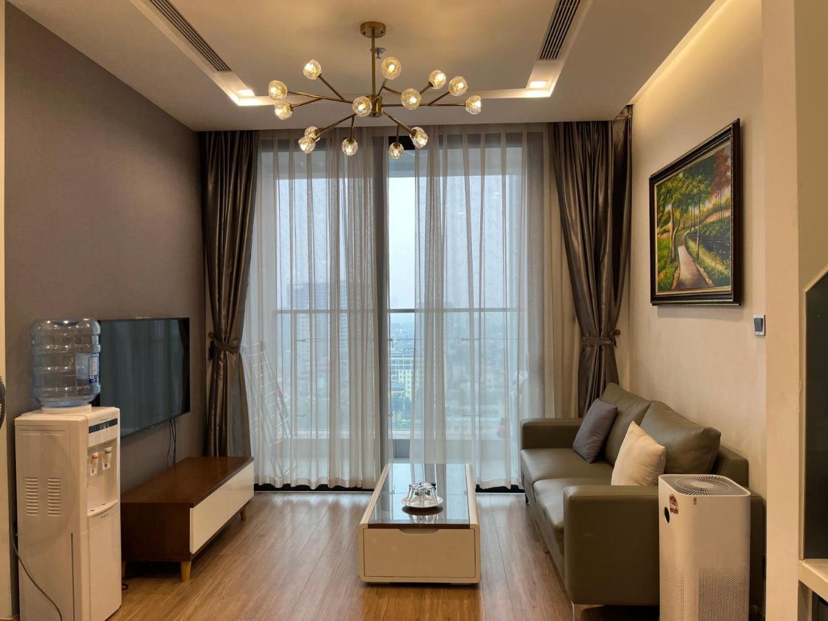Lägenhet på 81 m² i Ba Dinh-distriktet, med 2 sovrum och 2 badrum  Hanoi Exteriör bild