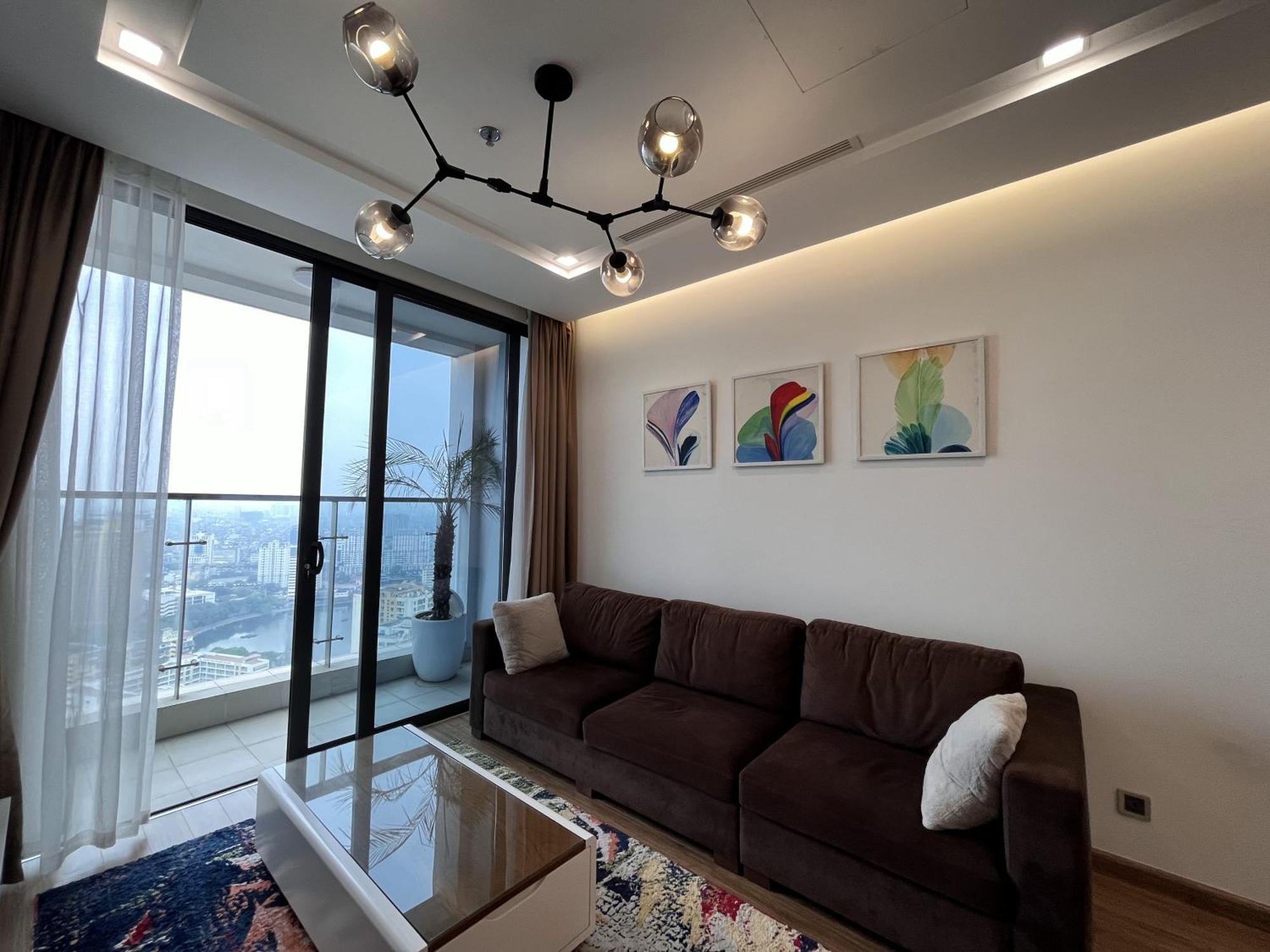 Lägenhet på 81 m² i Ba Dinh-distriktet, med 2 sovrum och 2 badrum  Hanoi Exteriör bild