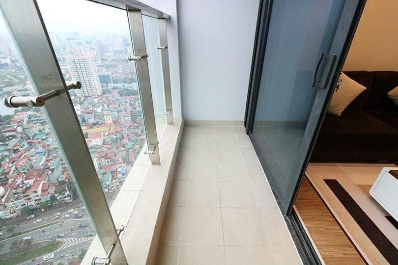 Lägenhet på 81 m² i Ba Dinh-distriktet, med 2 sovrum och 2 badrum  Hanoi Exteriör bild