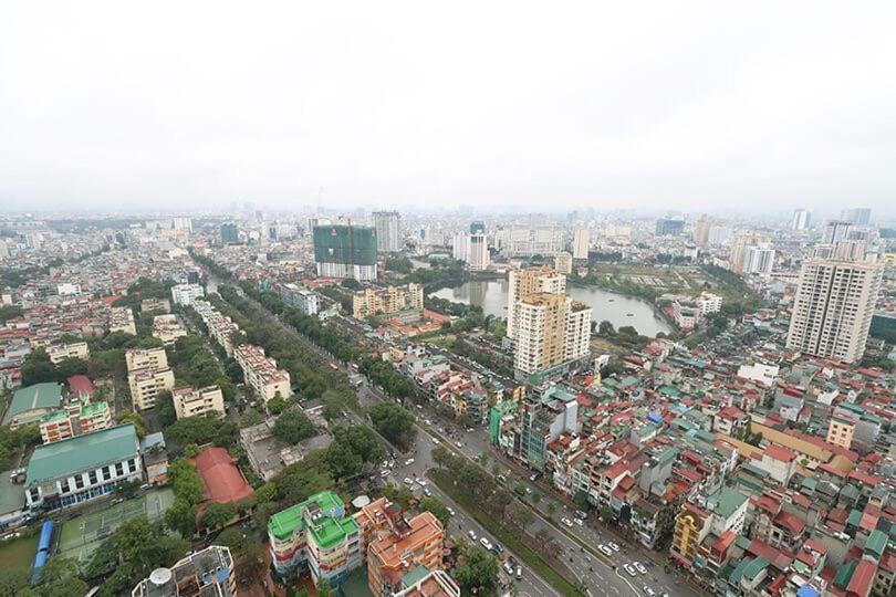 Lägenhet på 81 m² i Ba Dinh-distriktet, med 2 sovrum och 2 badrum  Hanoi Exteriör bild