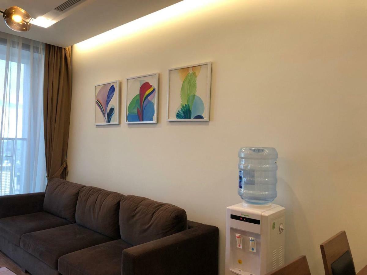 Lägenhet på 81 m² i Ba Dinh-distriktet, med 2 sovrum och 2 badrum  Hanoi Exteriör bild